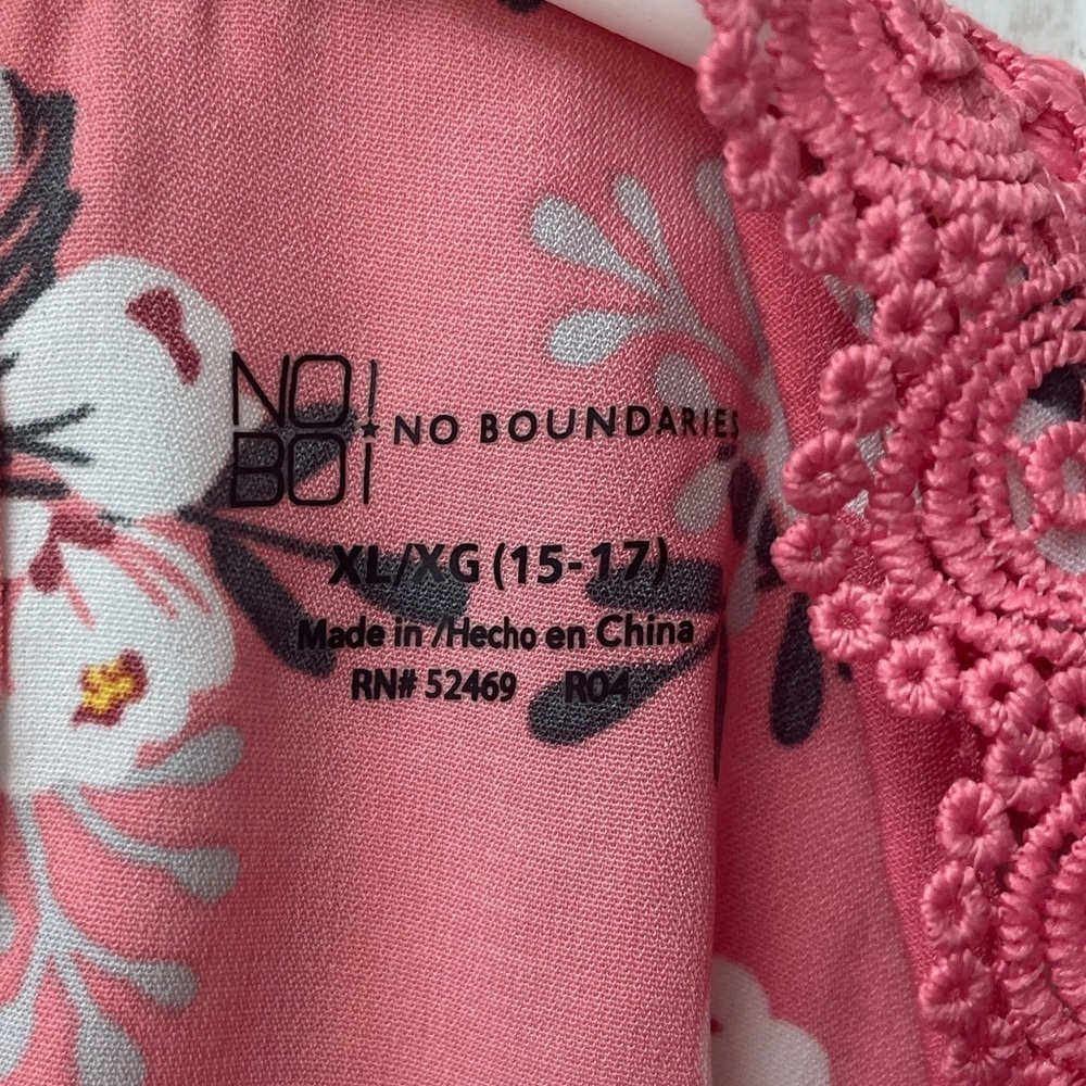 No Boundaries Pink Ruffled Cap Sleeve Blouse size XL - Picture 5 of 11